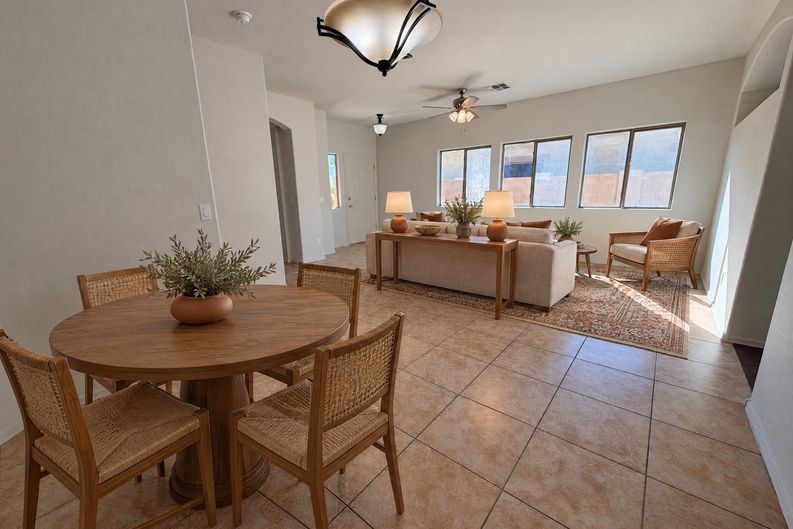 Photo 11 of 41 of 25852 W Lynne Ln, Buckeye, AZ