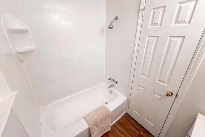 Photo 19 of 23 of 1521 Herrin Ave, Charlotte, NC