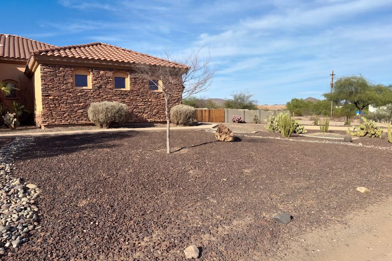 Photo 10 of 137 of 16806 W Dove Wing Way, Surprise, AZ