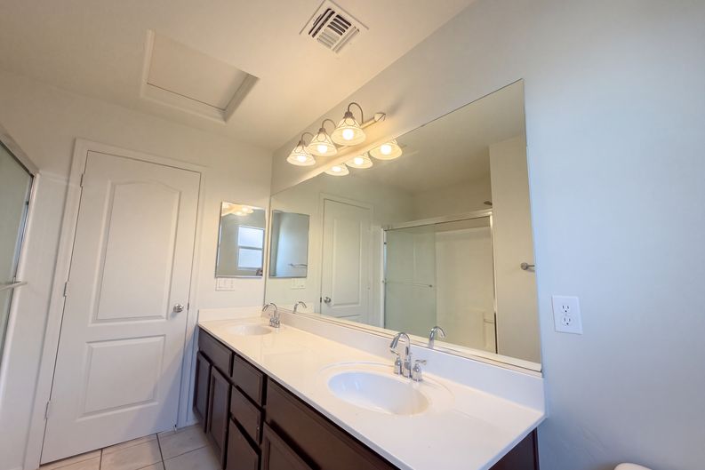 Photo 38 of 51 of 25583 W Pioneer St, Buckeye, AZ