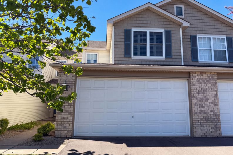 Photo 22 of 26 of 17005 78th Pl N, Maple Grove, MN
