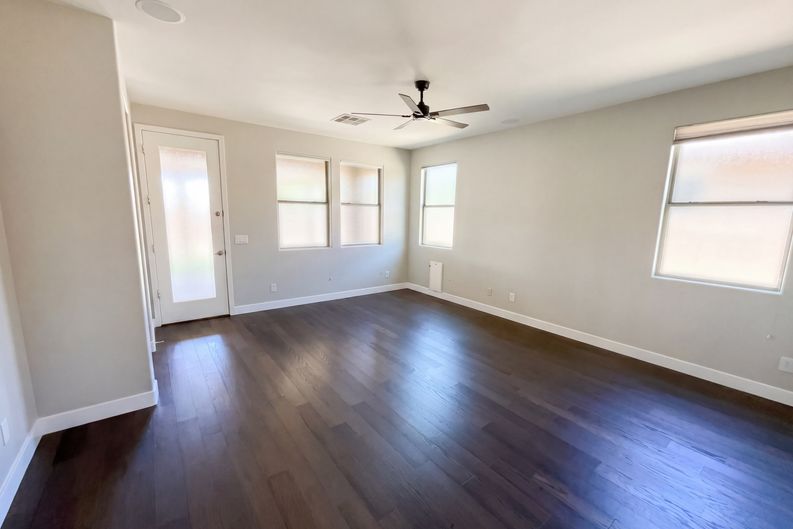 Photo 12 of 21 of 4648 S Twinleaf Dr, Gilbert, AZ