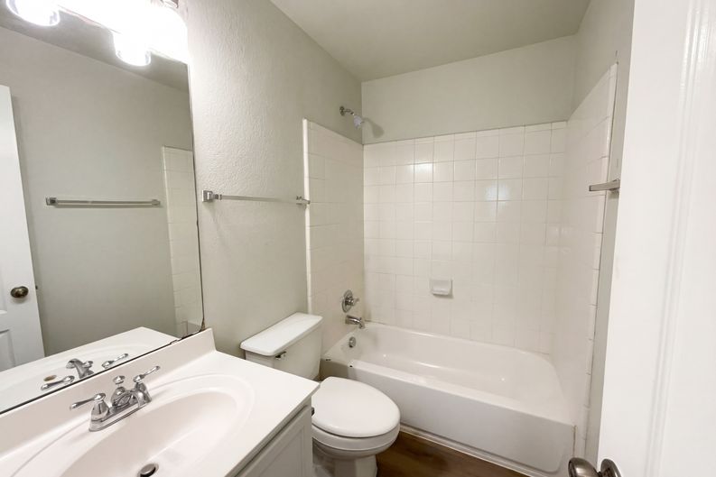 Photo 16 of 18 of 8807 Mesa Vis, San Antonio, TX