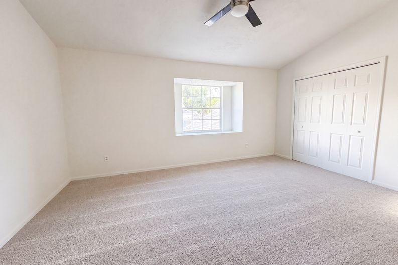 Photo 10 of 17 of 3561 Rain Forest Dr W, Jacksonville, FL