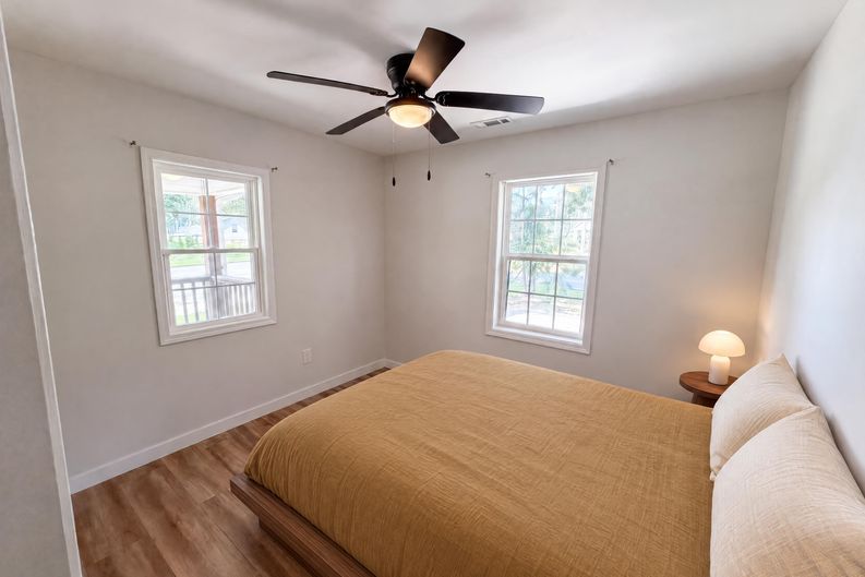 Photo 4 of 22 of 1313 Eastbrook Rd SE, Dalton, GA