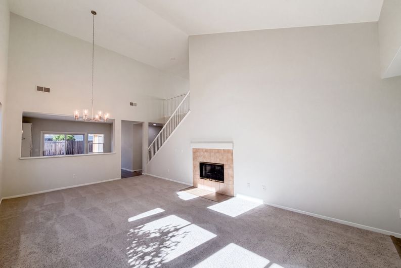 Photo 10 of 45 of 1570 Arcola Ave, Sacramento, CA