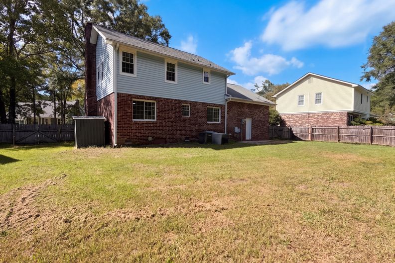 Photo 18 of 20 of 114 Blake Dr, Summerville, SC