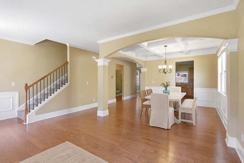 Photo 7 of 44 of 206 Providence Walk Ct, Canton, GA