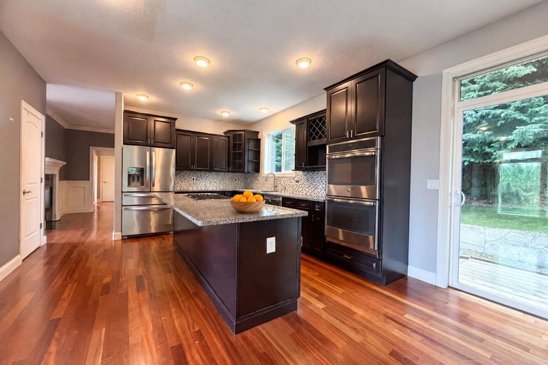 Photo 6 of 22 of 14210 SE Rolling Meadows Dr, Happy Valley, OR