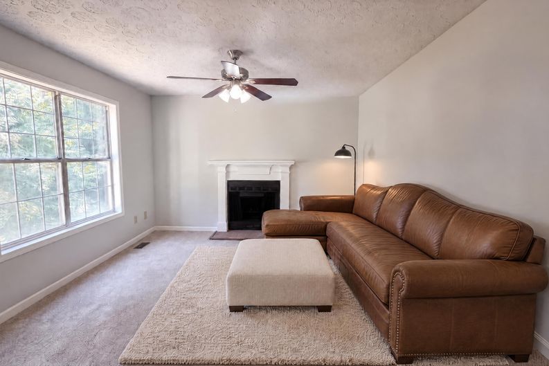Photo 17 of 30 of 4050 Paloverde Dr NW, Kennesaw, GA