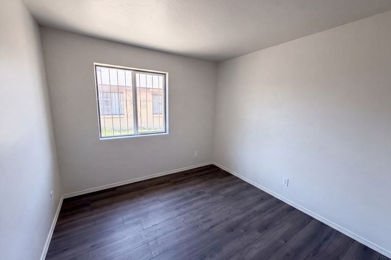 Photo 6 of 16 of 760 E Dakota St, Tucson, AZ