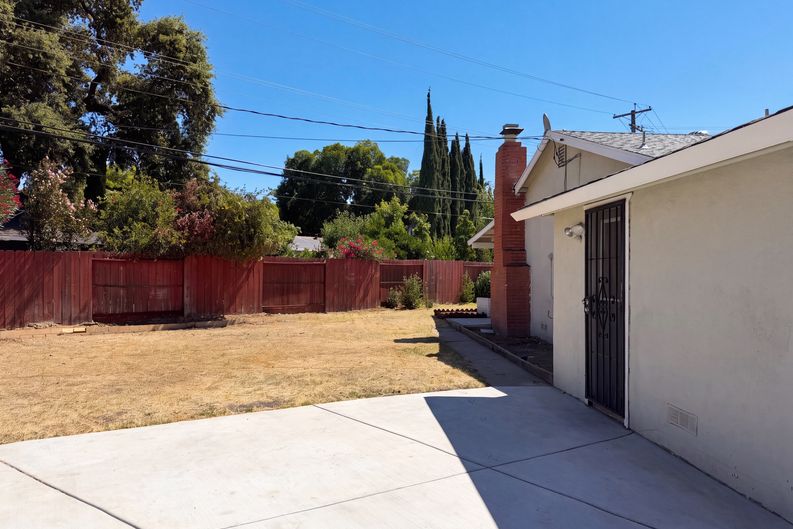 Photo 27 of 34 of 9232 Don Boriga Way, Stockton, CA