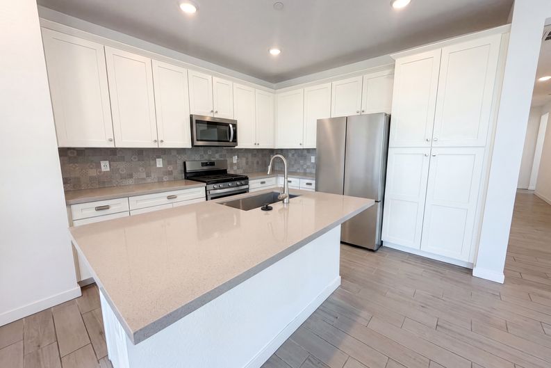 Photo 8 of 27 of 5369 N 205th Dr, Buckeye, AZ