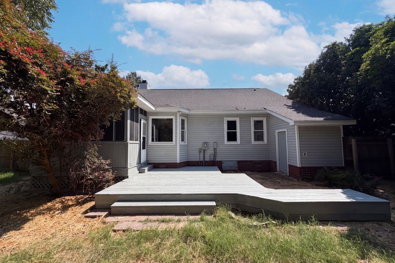 Photo 5 of 37 of 153 Courtney Oak Dr, West Columbia, SC