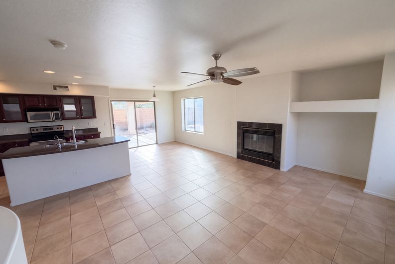 Photo 10 of 51 of 25583 W Pioneer St, Buckeye, AZ