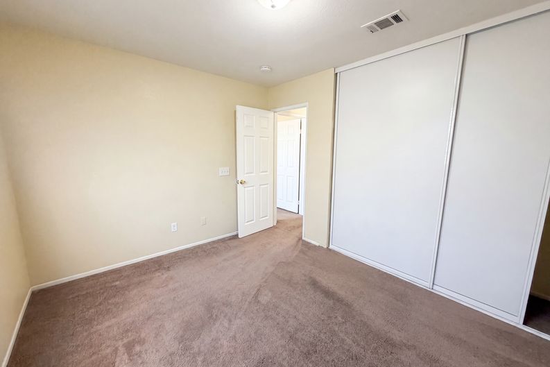Photo 20 of 36 of 11401 Villa St, Adelanto, CA