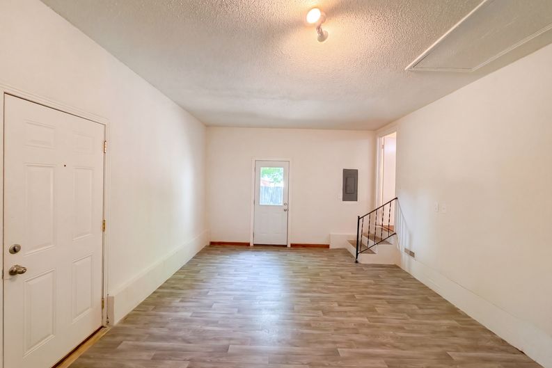 Photo 17 of 23 of 242 Kingswood Dr, Clarksville, TN