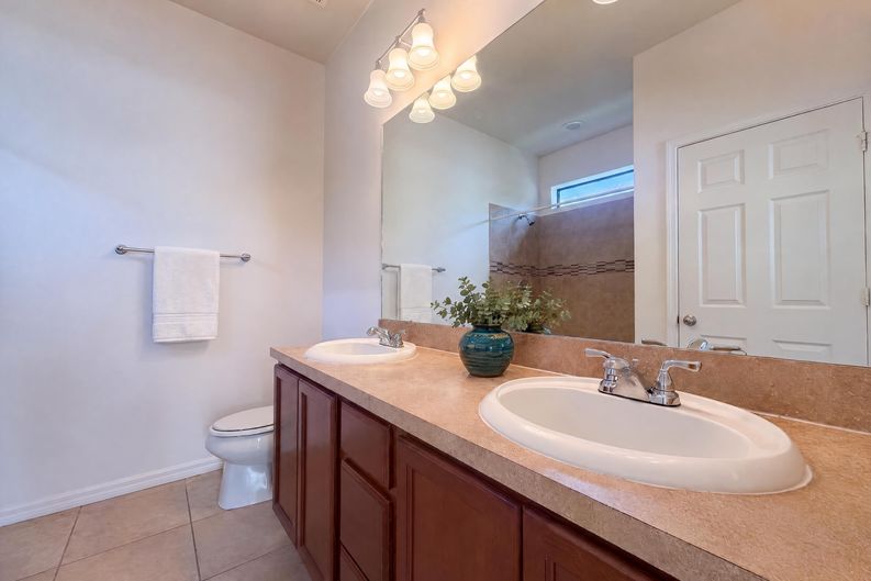 Photo 10 of 19 of 6308 Magnolia Park Blvd, Riverview, FL