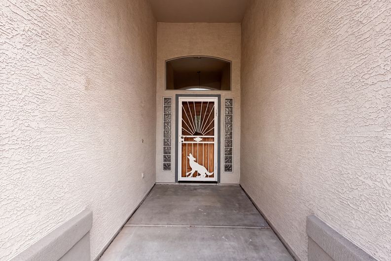 Photo 7 of 30 of 16735 W McKinley St, Goodyear, AZ