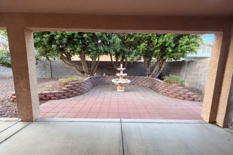 Photo 22 of 27 of 7925 W Harmony Ln, Peoria, AZ