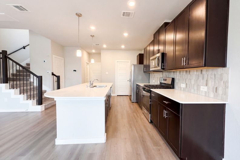 Photo 9 of 19 of 14707 Silent Gulf Ave, Houston, TX