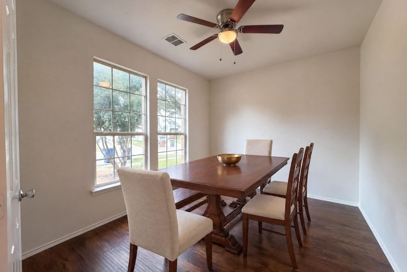 Photo 17 of 23 of 424 Cypress Hill Dr, McKinney, TX