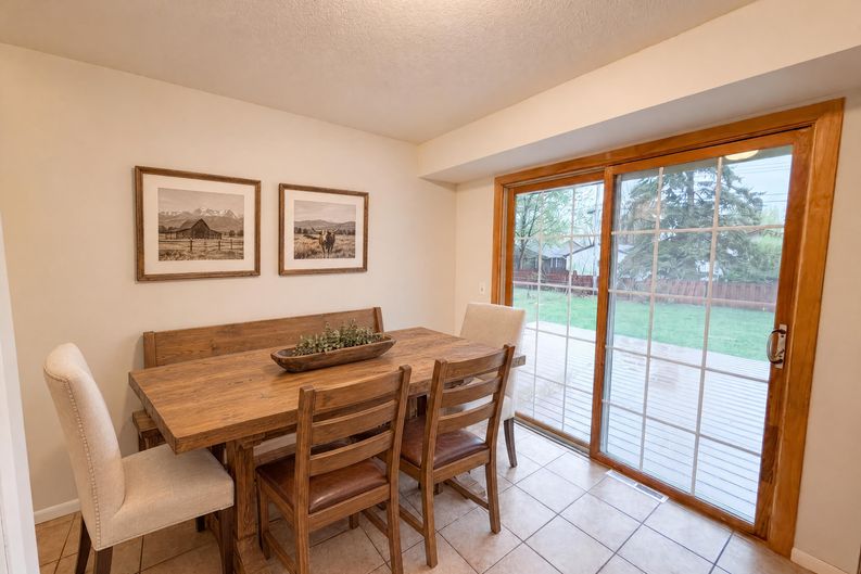 Photo 11 of 22 of 2807 Ohenry Rd, Brooklyn Center, MN