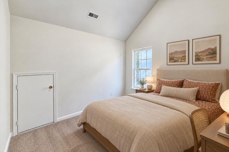 Photo 14 of 19 of 8603 Berrybrook Ln, Charlotte, NC