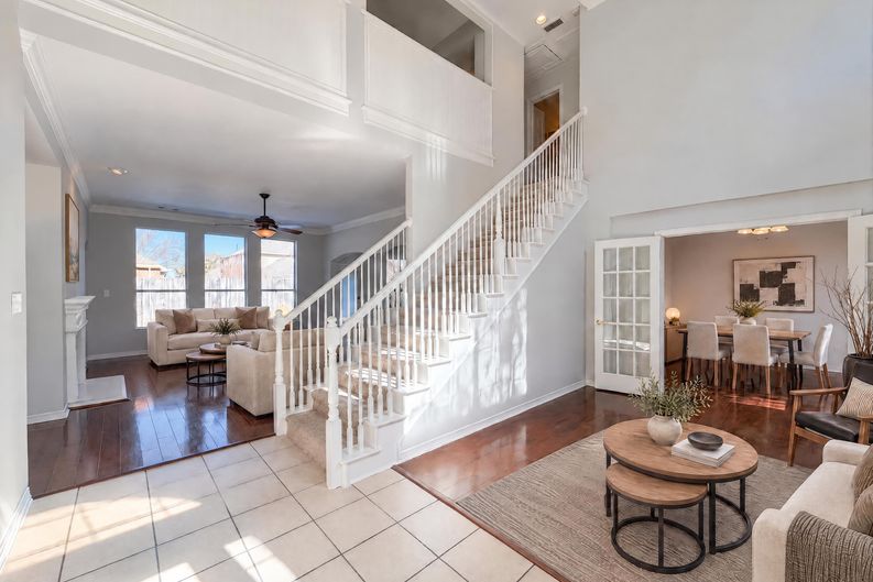 Photo 8 of 34 of 1412 Spring Ridge Ln, Flower Mound, TX