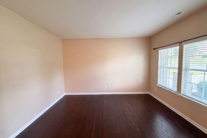Photo 10 of 24 of 2221 Holden Ave SW, Concord, NC