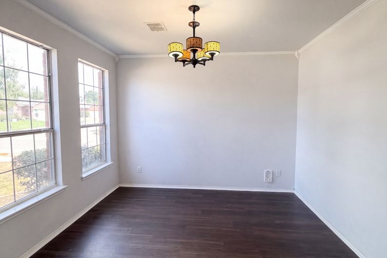 Photo 9 of 22 of 2220 Sumac Dr, Little Elm, TX