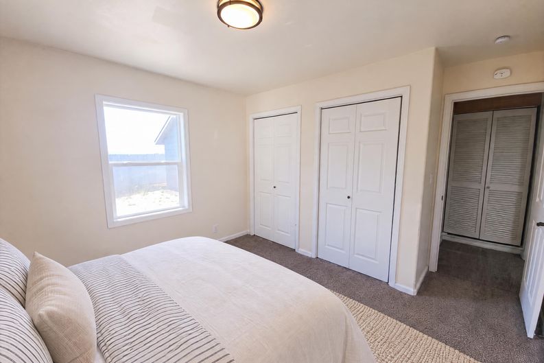 Photo 8 of 22 of 93291 Prairie Rd, Junction City, OR