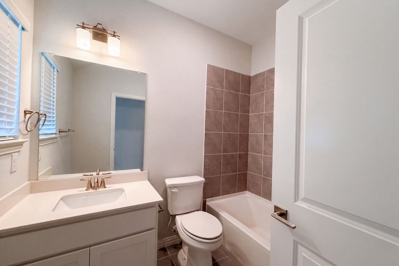 Photo 20 of 22 of 1448 Martingale Ln, Forney, TX