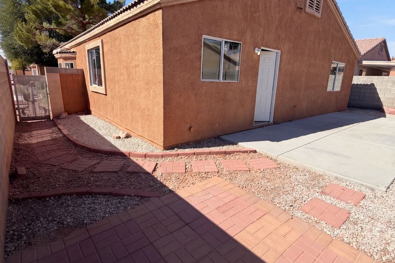 Photo 32 of 33 of 5222 Jewel Canyon Dr, Las Vegas, NV