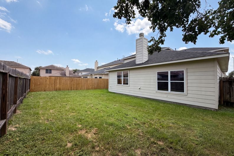 Photo 22 of 24 of 19438 Otter Trail Ct, Katy, TX