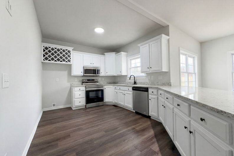 Photo 12 of 24 of 102 Riverbirch Ln, Hendersonville, TN