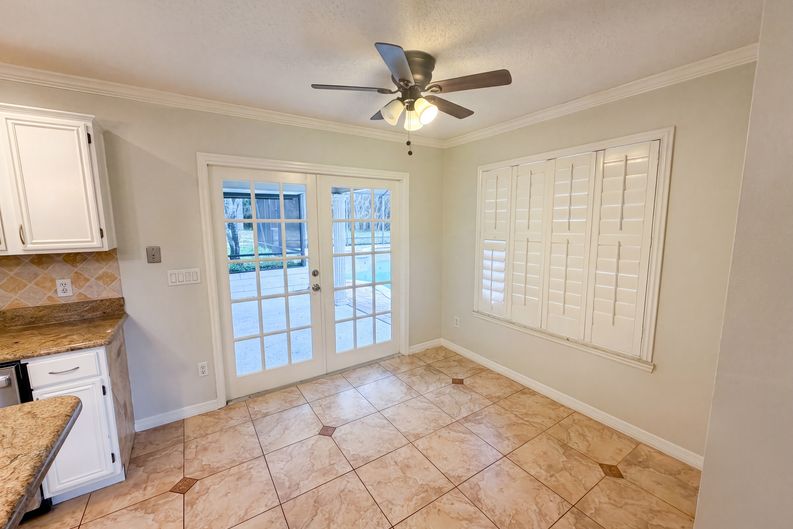Photo 10 of 30 of 300 Sprucewood Rd, Lake Mary, FL