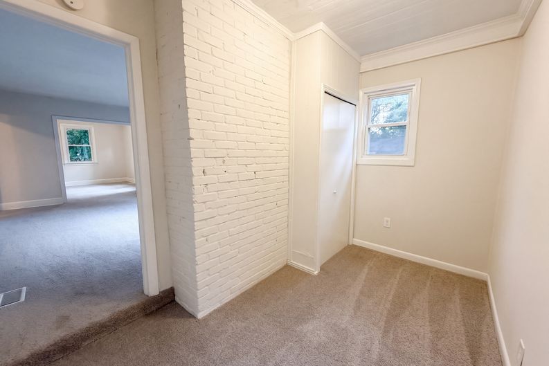 Photo 8 of 16 of 4300 Hulda Ave, Columbia, SC
