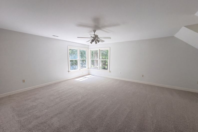 Photo 17 of 29 of 5806 Fox Briar Way, Midlothian, VA
