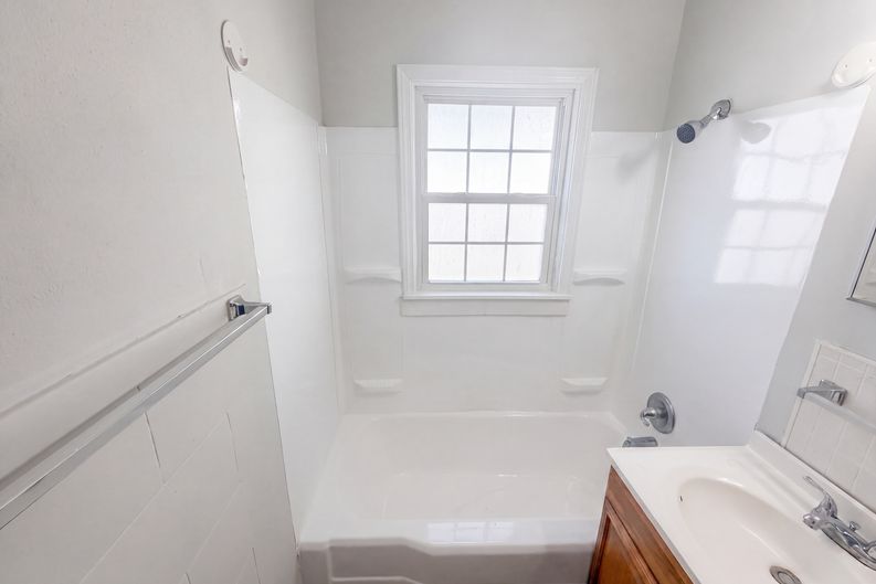 Photo 11 of 21 of 4915 Ralston Ave, Indianapolis, IN