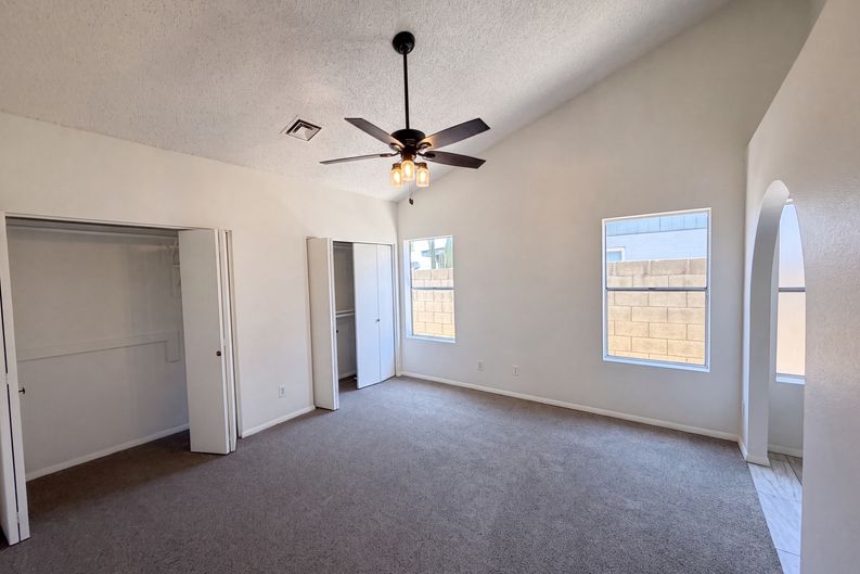 Photo 11 of 21 of 1111 N 64th St, Mesa, AZ
