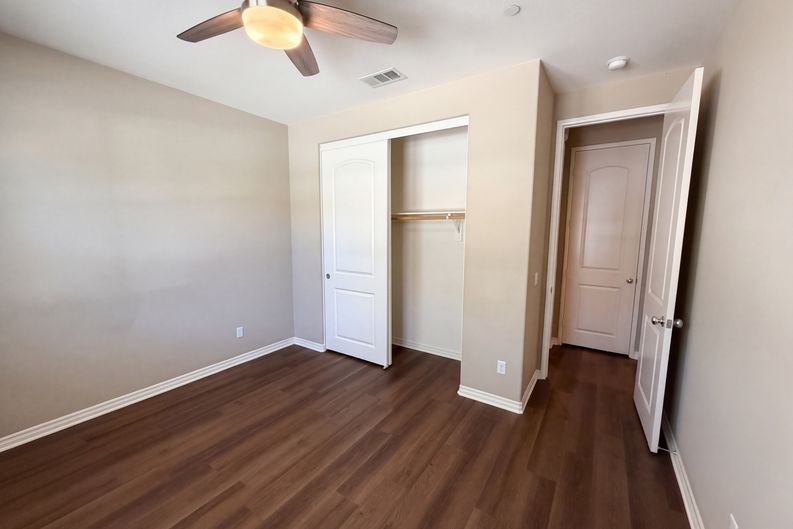 Photo 11 of 52 of 45118 Morgan Heights Rd, Temecula, CA