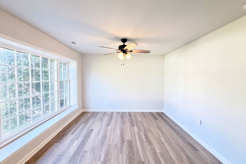 Photo 12 of 20 of 2717 O Hara Dr, Charlotte, NC