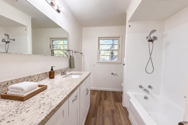 Photo 16 of 21 of 1725 Danciger Dr, Fort Worth, TX