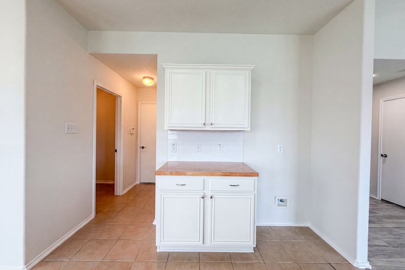 Photo 12 of 22 of 20615 Sandy Bay Ln, Katy, TX