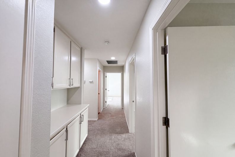 Photo 33 of 45 of 1570 Arcola Ave, Sacramento, CA