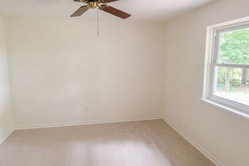 Photo 8 of 20 of 7307 E Ranier Dr, Parsonsburg, MD