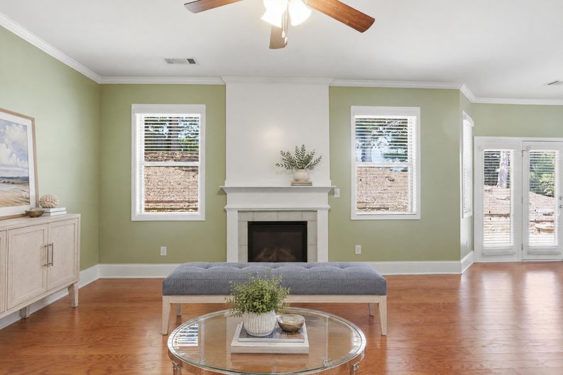 Photo 11 of 44 of 206 Providence Walk Ct, Canton, GA