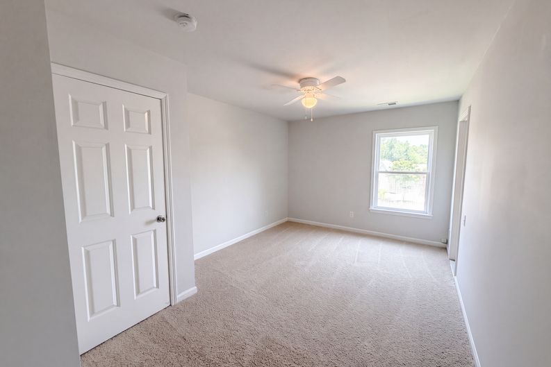 Photo 7 of 17 of 5918 Ricker Rd, Raleigh, NC