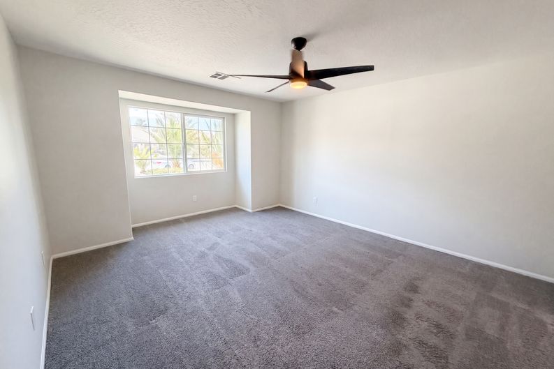 Photo 18 of 28 of 13185 Great Falls Ave, Victorville, CA